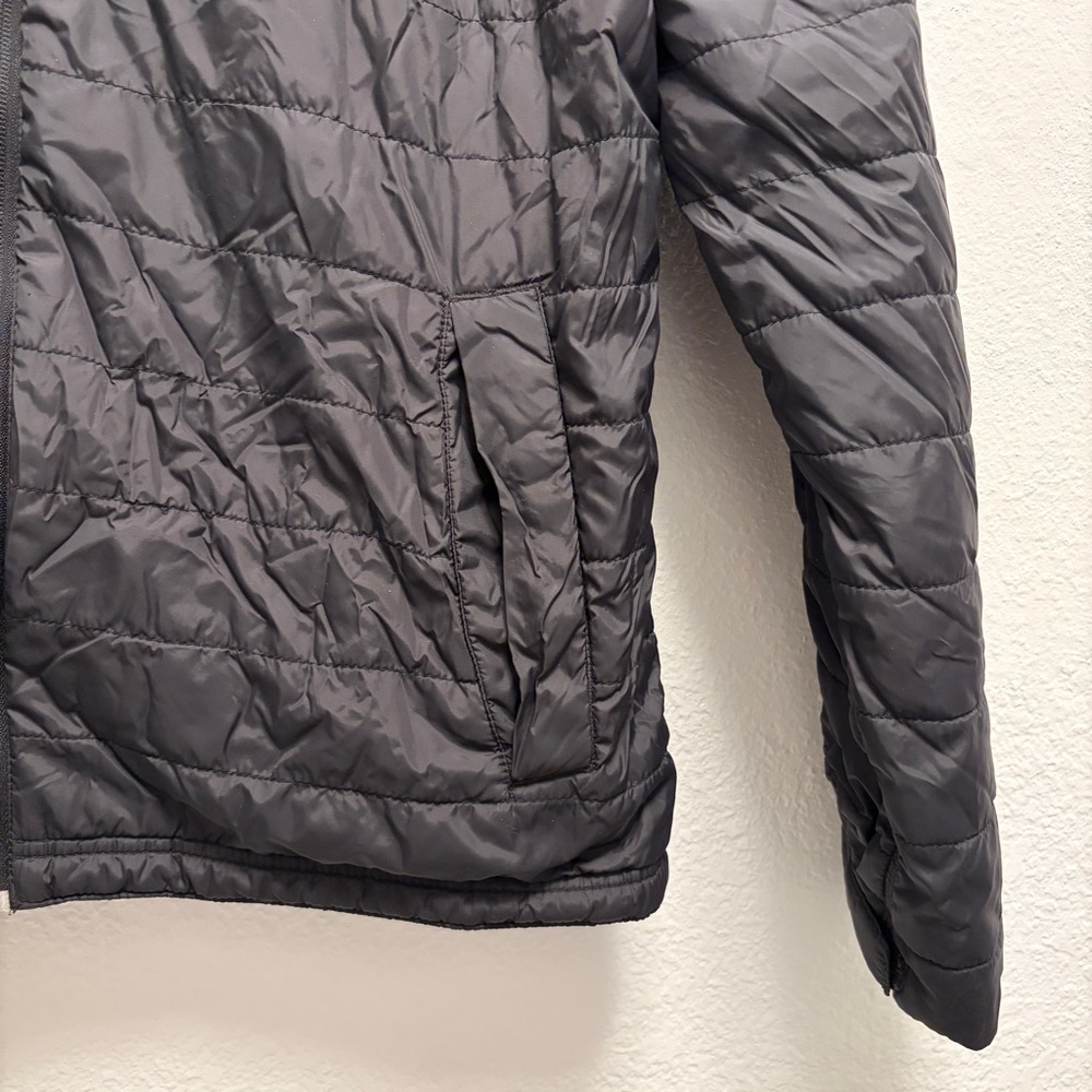 Carhartt Puffer Coat Jacket Mens Size Medium black embroidered hops & grain logo - Picture 2 of 12